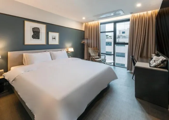 Hotel Brown Dot Deokcheon Busan